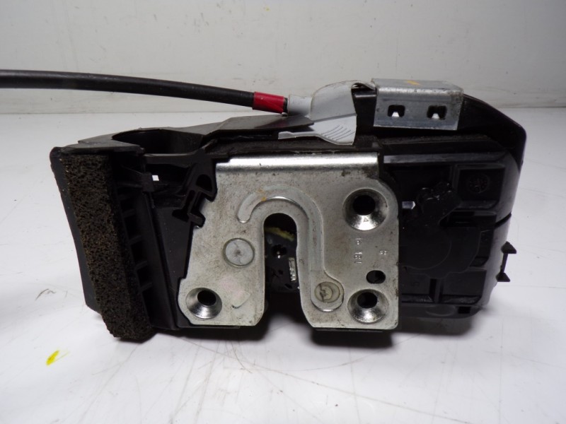 Recambio de cerradura puerta trasera derecha para nissan qashqai (j11) 1.2 16v cat referencia OEM IAM 825004EA2A  