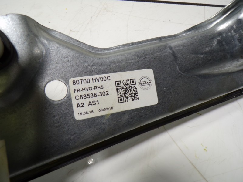 Recambio de elevalunas delantero derecho para nissan qashqai (j11) 1.2 16v cat referencia OEM IAM 80700HV00B 80700HV00C 