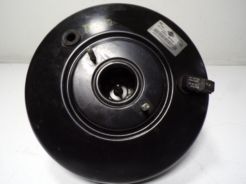 Recambio de servofreno para nissan qashqai (j11) 1.2 16v cat referencia OEM IAM 472104EH0J 460074EH0A 