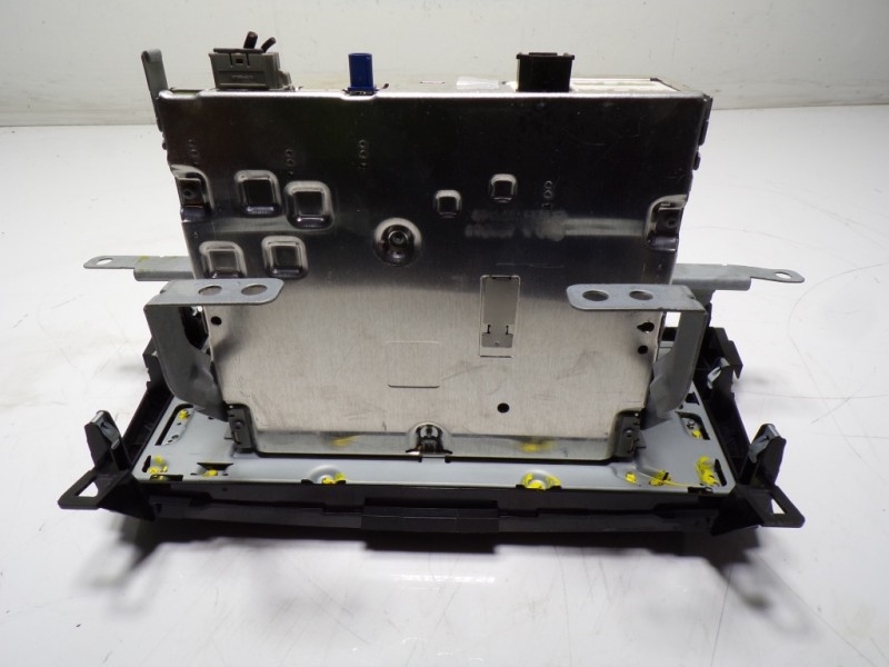 Recambio de sistema navegacion gps para nissan qashqai (j11) 1.2 16v cat referencia OEM IAM 25915HV04A 7513750256 