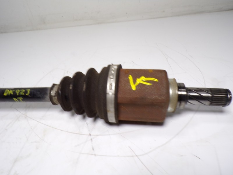 Recambio de transmision izquierda para nissan qashqai (j11) 1.2 16v cat referencia OEM IAM 391014ED0D  