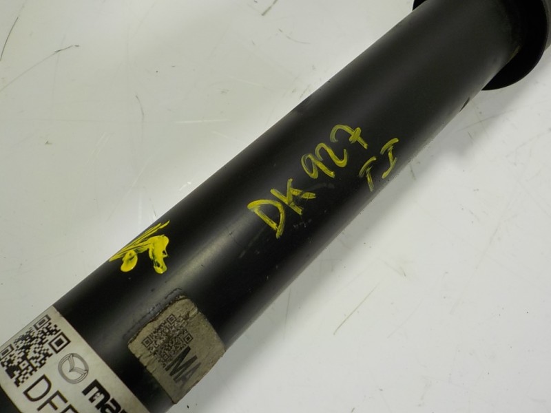 Recambio de amortiguador trasero izquierdo para mazda cx-30 1.8 diesel referencia OEM IAM  DFR528700A 