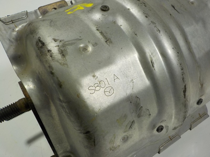 Recambio de catalizador para mazda cx-30 1.8 diesel referencia OEM IAM  S801A 