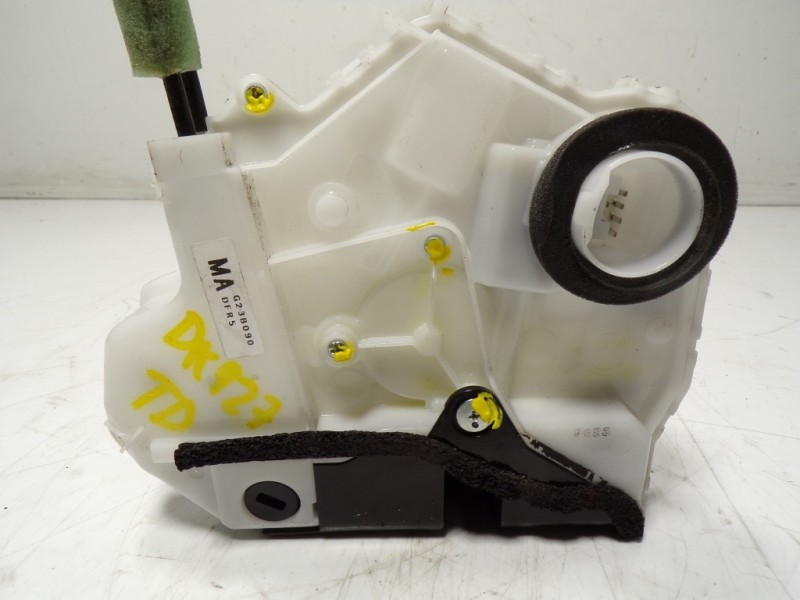 Recambio de cerradura puerta trasera derecha para mazda cx-30 1.8 diesel referencia OEM IAM  G23B090 