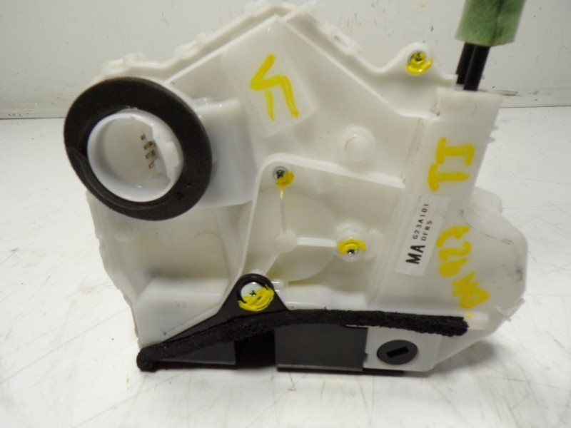 Recambio de cerradura puerta trasera izquierda para mazda cx-30 1.8 diesel referencia OEM IAM  G23A101 