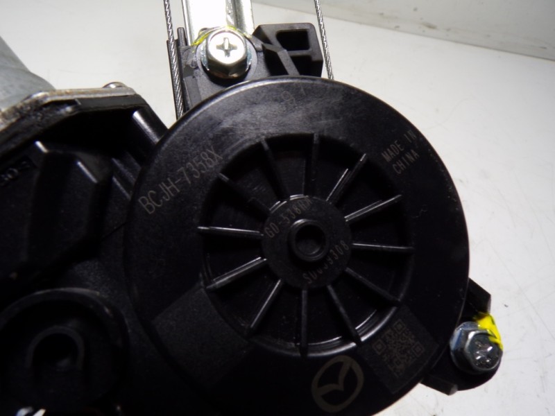 Recambio de elevalunas trasero izquierdo para mazda cx-30 1.8 diesel referencia OEM IAM  BCJH7358X 