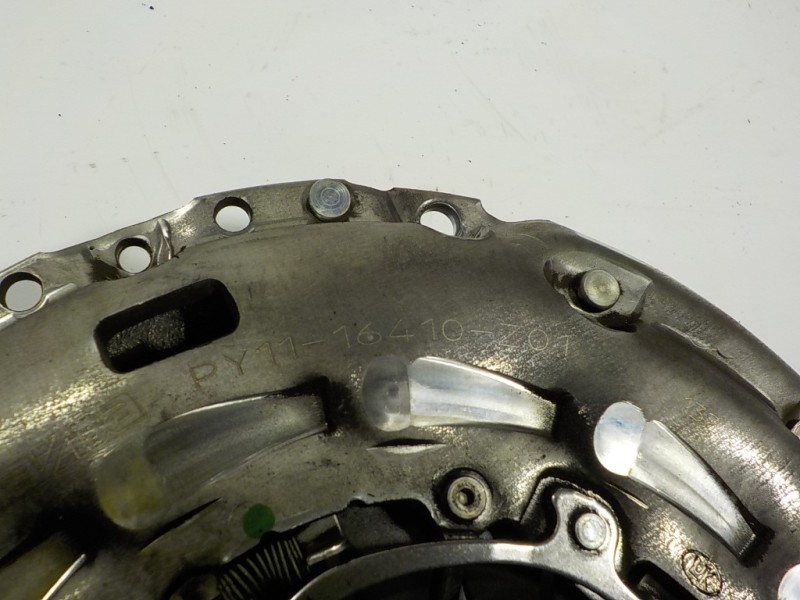 Recambio de kit embrague para mazda cx-30 1.8 diesel referencia OEM IAM  PY1116410Z01 