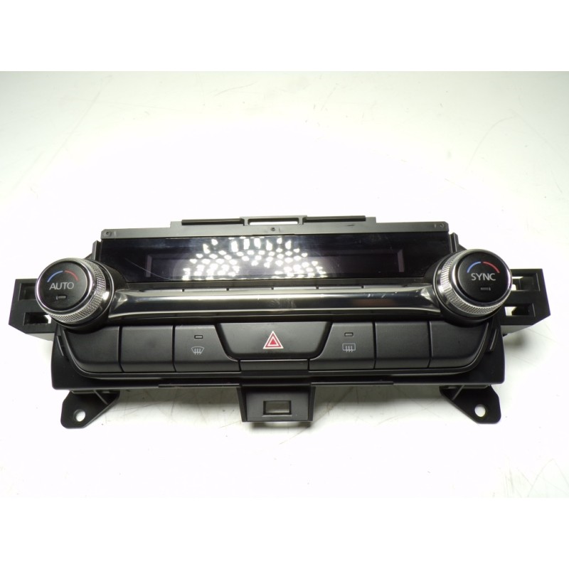 Recambio de mando climatizador para mazda cx-30 1.8 diesel referencia OEM IAM  BDMC61190A 