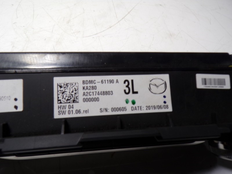 Recambio de mando climatizador para mazda cx-30 1.8 diesel referencia OEM IAM  BDMC61190A 