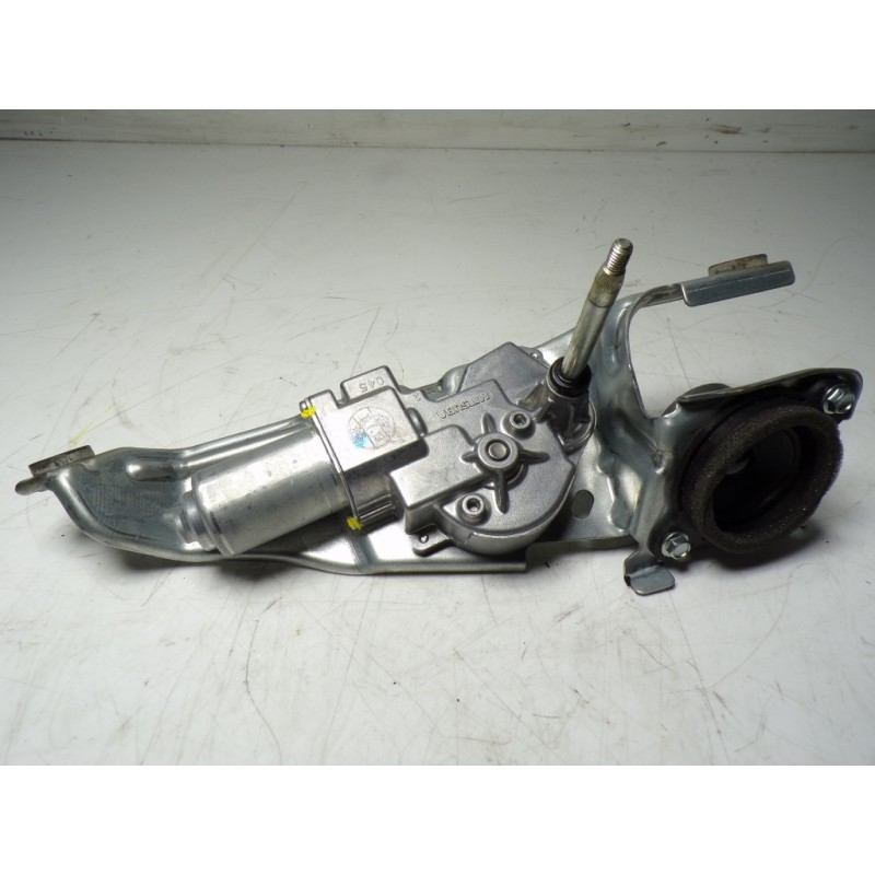 Recambio de motor limpia trasero para mazda cx-30 1.8 diesel referencia OEM IAM   