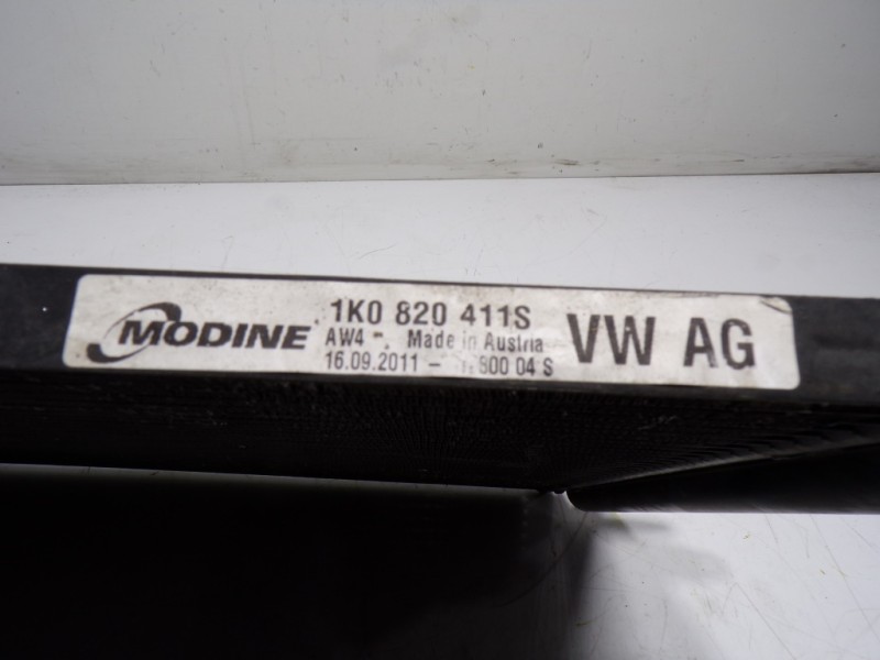 Recambio de condensador aire acondicionado para skoda yeti 1.2 tsi referencia OEM IAM 1K0820411AH 1K0820411S 