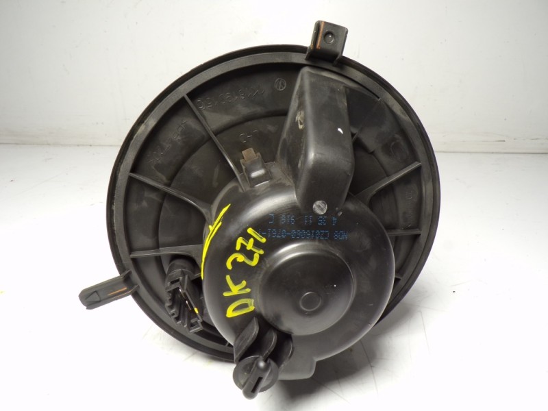 Recambio de motor calefaccion para skoda yeti 1.2 tsi referencia OEM IAM 1K1819015C CZ01606007617 