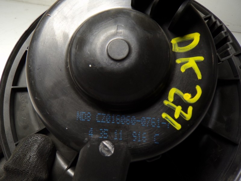 Recambio de motor calefaccion para skoda yeti 1.2 tsi referencia OEM IAM 1K1819015C CZ01606007617 