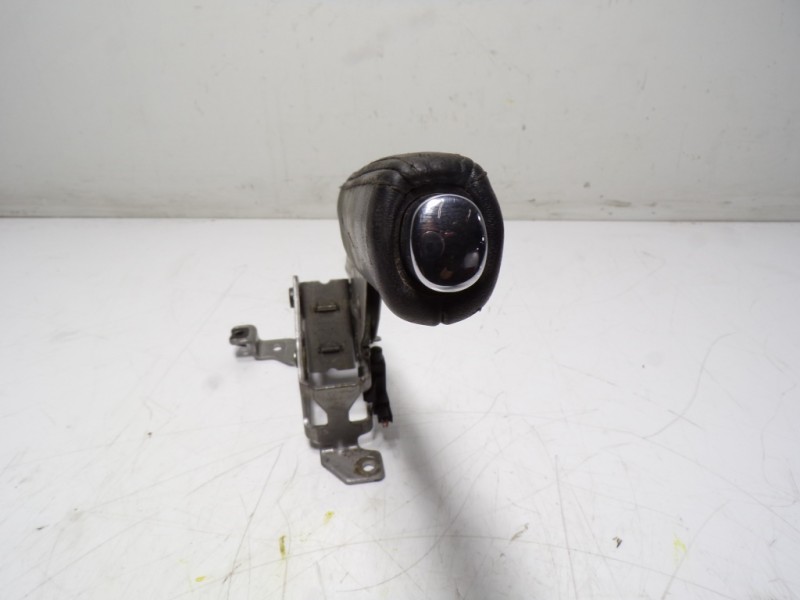 Recambio de palanca freno de mano para skoda yeti 1.2 tsi referencia OEM IAM 1Z1711303C 1Z1711303C 