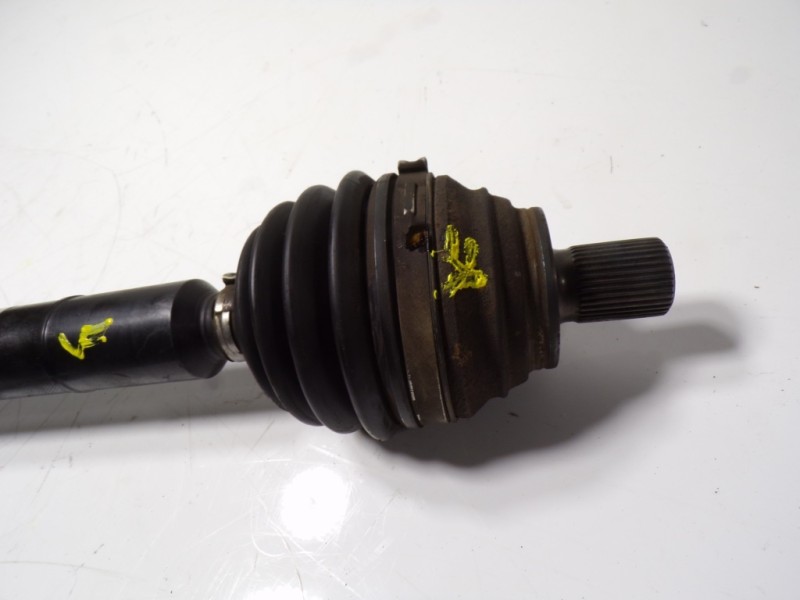 Recambio de transmision derecha para skoda yeti 1.2 tsi referencia OEM IAM 1K0407272QN 1K0407272NN 