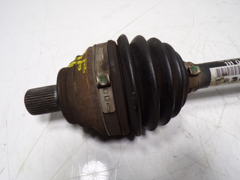 Recambio de transmision izquierda para skoda yeti 1.2 tsi referencia OEM IAM 1K0407271HQ 1K0407271HQ 