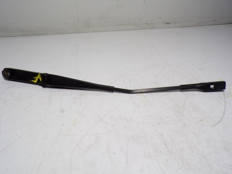 Recambio de brazo limpia delantero izquierdo para audi a1 (8x) 1.6 tdi referencia OEM IAM 8X1955407A1P9  