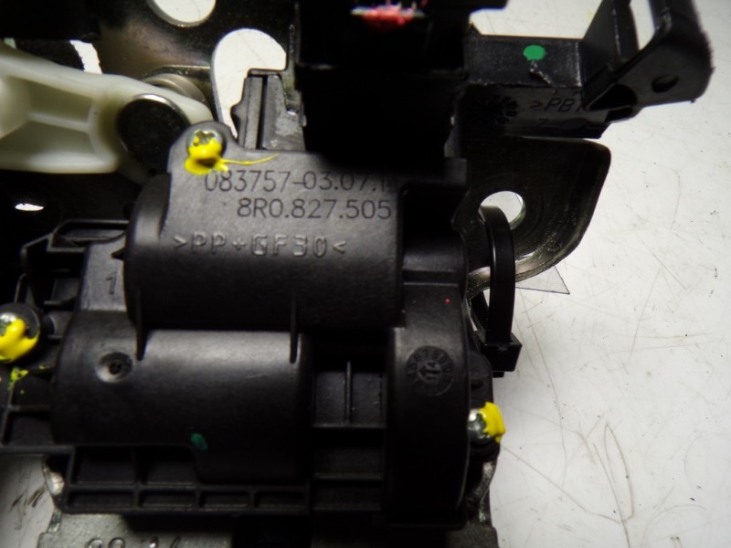 Recambio de cerradura maletero / porton para audi a1 (8x) 1.6 tdi referencia OEM IAM 8R0827505 8R0827505 