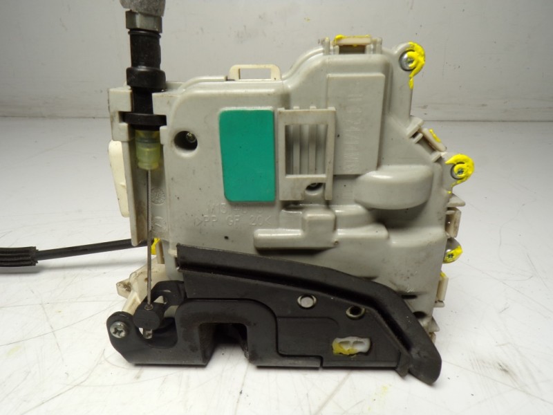 Recambio de cerradura puerta delantera derecha para audi a1 (8x) 1.6 tdi referencia OEM IAM 8X1837016A 8X1837016A 