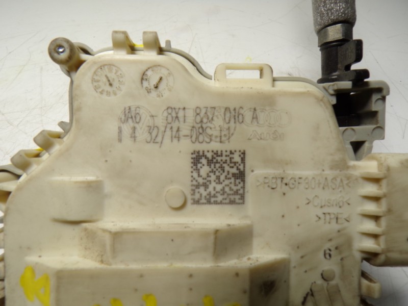 Recambio de cerradura puerta delantera derecha para audi a1 (8x) 1.6 tdi referencia OEM IAM 8X1837016A 8X1837016A 