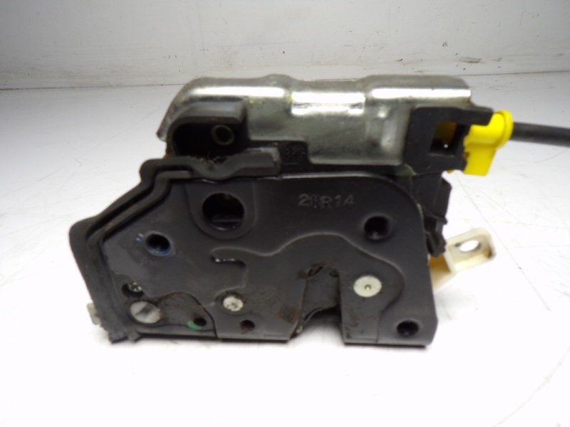 Recambio de cerradura puerta trasera derecha para audi a1 (8x) 1.6 tdi referencia OEM IAM 8X0839016B 8X0839016B 