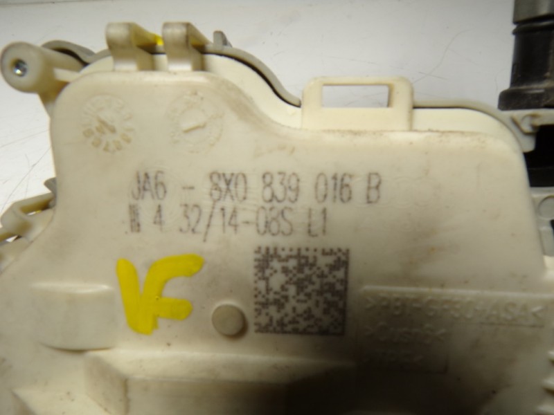 Recambio de cerradura puerta trasera derecha para audi a1 (8x) 1.6 tdi referencia OEM IAM 8X0839016B 8X0839016B 