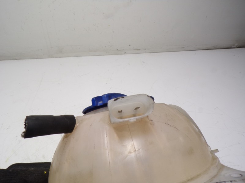 Recambio de deposito expansion para audi a1 (8x) 1.6 tdi referencia OEM IAM 6Q0121407B 6Q0121407B 