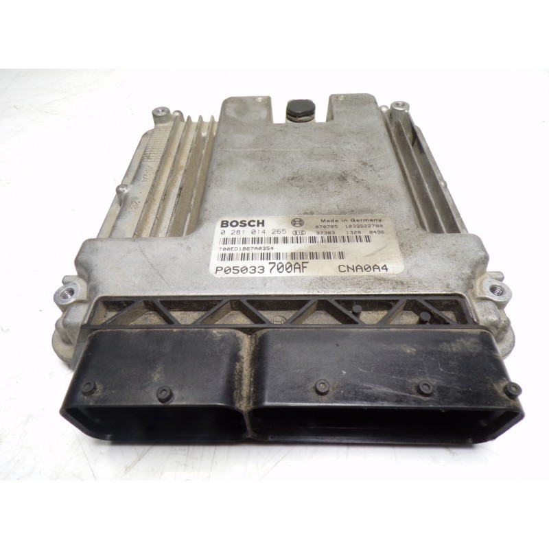 Recambio de centralita motor uce para chrysler sebring berlina 2.0 crd cat referencia OEM IAM  P05033700AF 