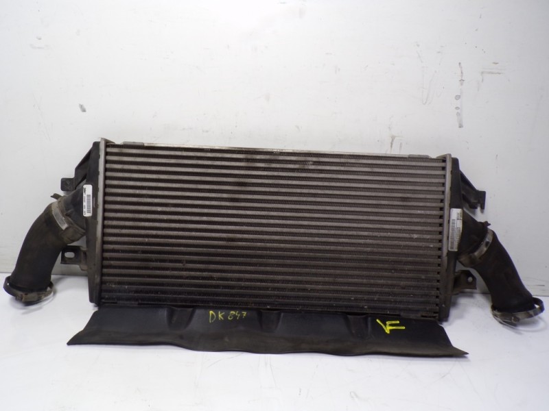 Recambio de intercooler para chrysler sebring berlina 2.0 crd cat referencia OEM IAM  879333V 