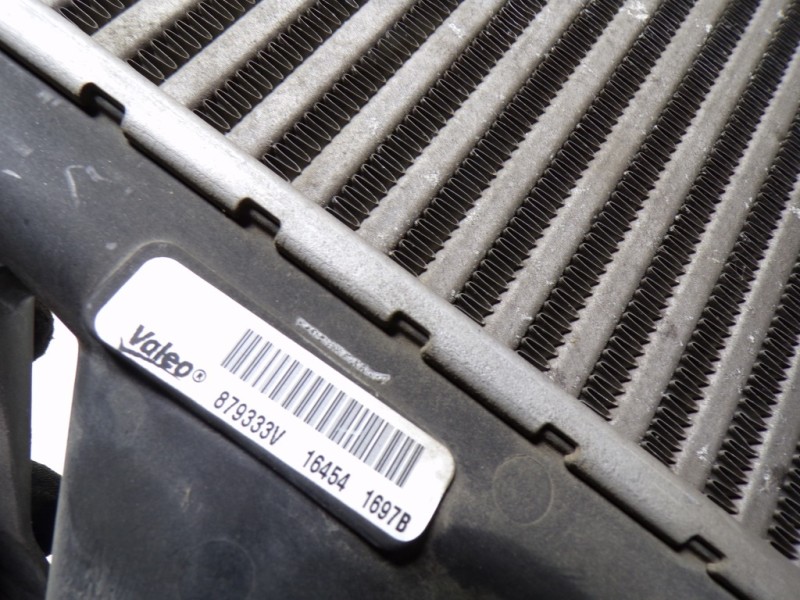 Recambio de intercooler para chrysler sebring berlina 2.0 crd cat referencia OEM IAM  879333V 