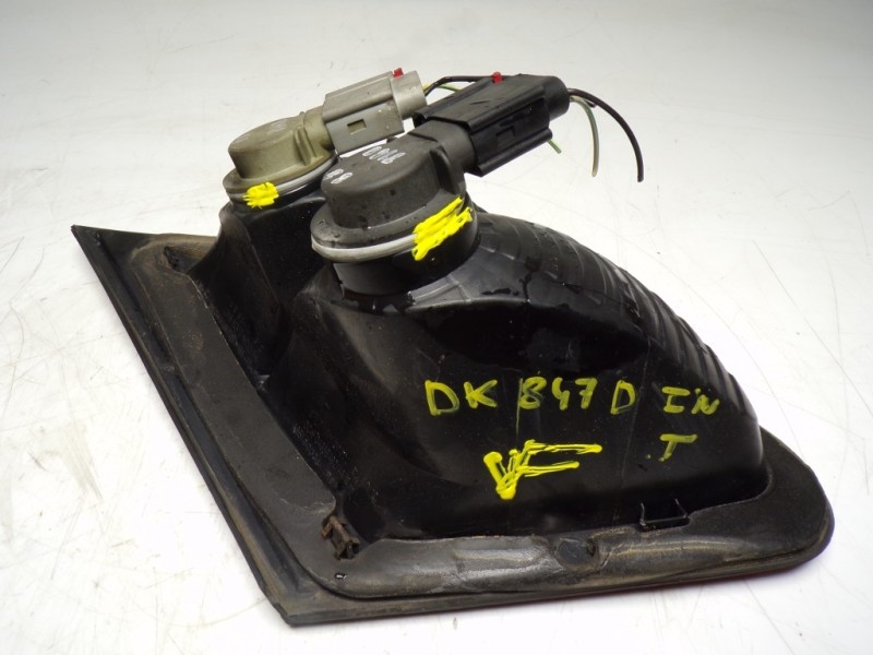 Recambio de piloto trasero derecho interior para chrysler sebring berlina 2.0 crd cat referencia OEM IAM   