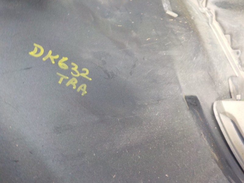 Recambio de paragolpes trasero para land rover discovery sport 2.0 td4 cat referencia OEM IAM LR073069  