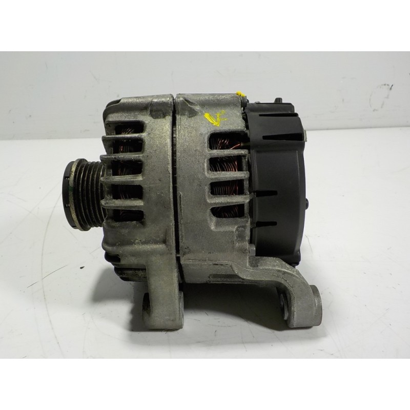 Recambio de alternador para bmw serie 4 cabrio (f33) 2.0 turbodiesel referencia OEM IAM 1231578608 8519890 