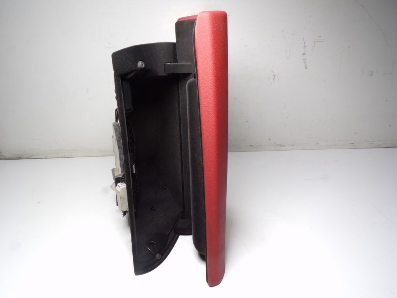 Recambio de guantera para bmw serie 4 cabrio (f33) 2.0 turbodiesel referencia OEM IAM 51169239345  