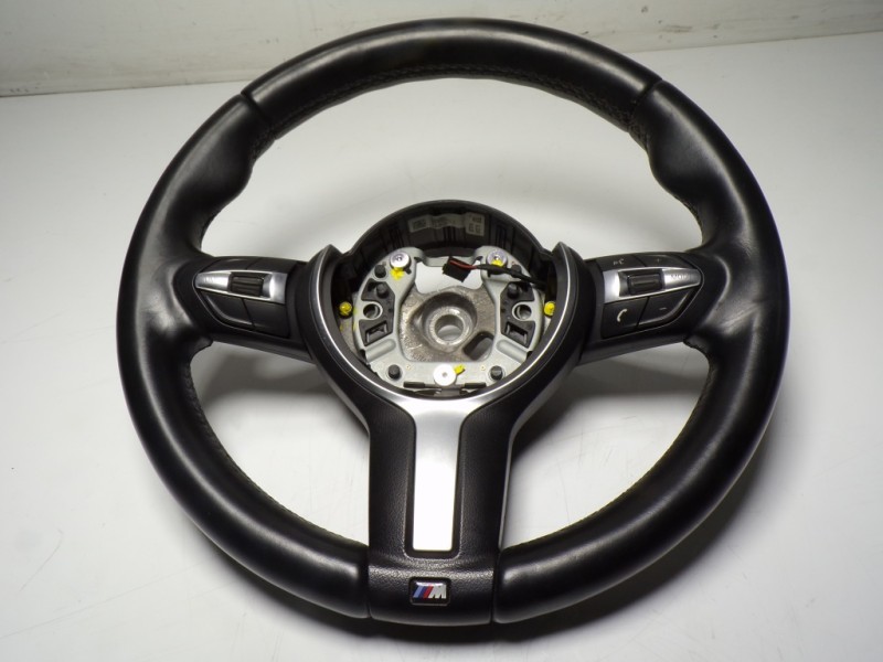 Recambio de volante para bmw serie 4 cabrio (f33) 2.0 turbodiesel referencia OEM IAM 32307848338 SW784559904 