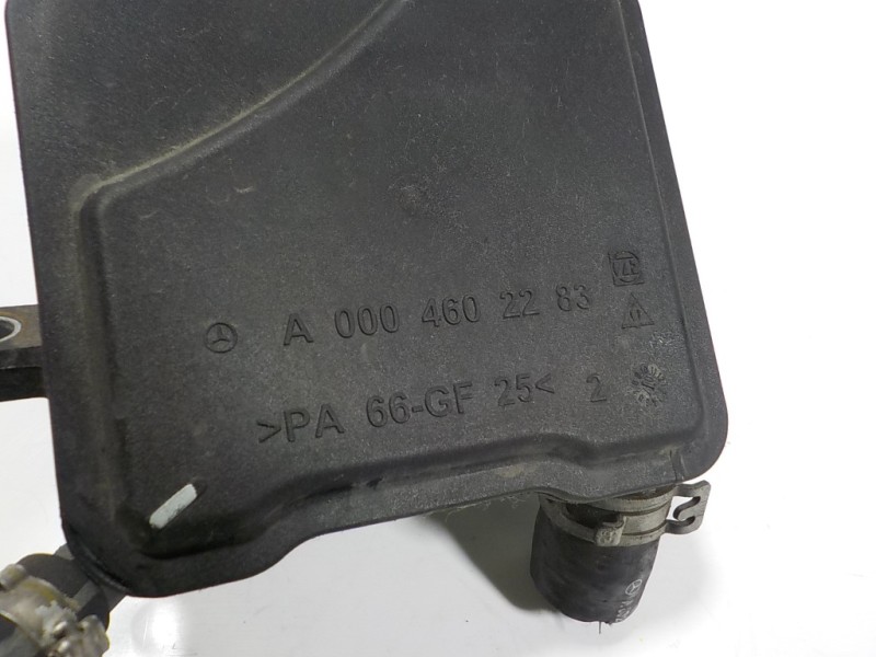 Recambio de deposito servo para mercedes-benz clase r (w251) 3.0 cdi cat referencia OEM IAM A0004602283 A0004602283 