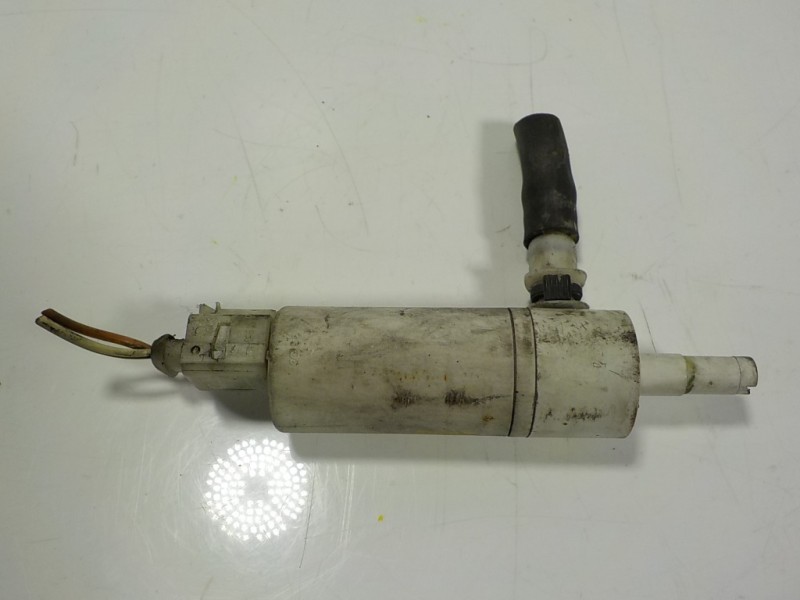 Recambio de bomba limpia para mercedes-benz clase r (w251) 3.0 cdi cat referencia OEM IAM A1648690221  