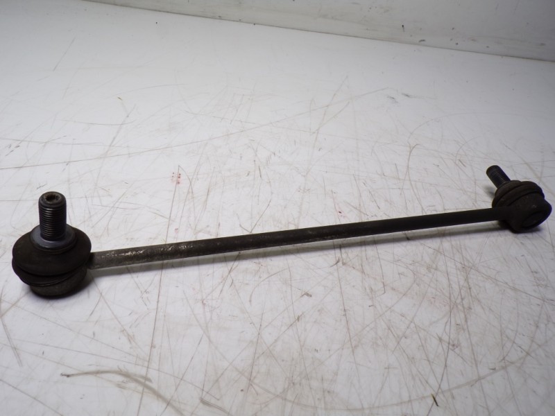 Recambio de tirante delantero izquierdo para volkswagen t-roc 1.5 16v tsi act referencia OEM IAM 5Q0411315A  