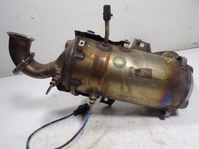 Recambio de catalizador para ford focus lim. 1.6 tdci cat referencia OEM IAM 2085328 AV615H270SA 