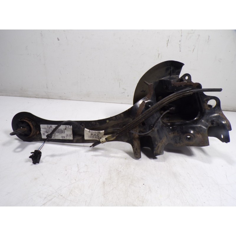 Recambio de mangueta trasera derecha para ford focus lim. 1.6 tdci cat referencia OEM IAM 1780076  2090834