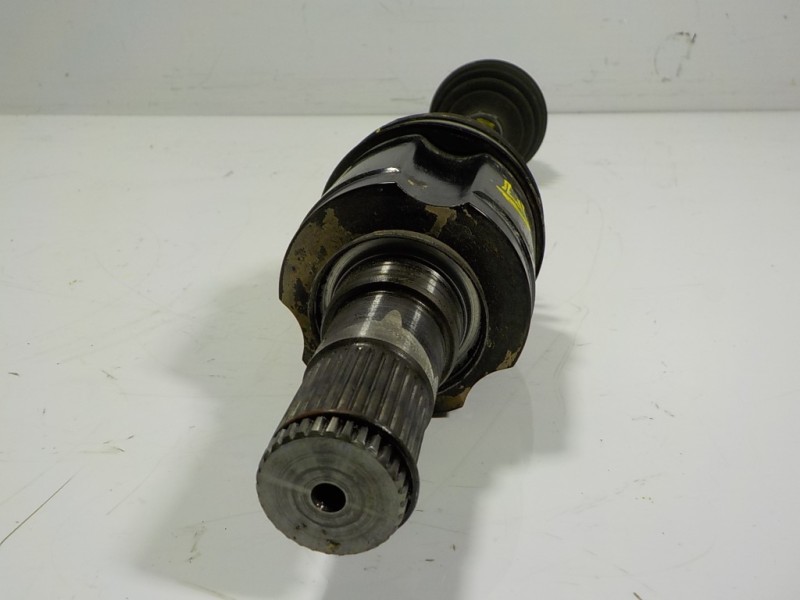 Recambio de transmision izquierda para mazda cx-30 1.8 diesel referencia OEM IAM  GT0F2560 