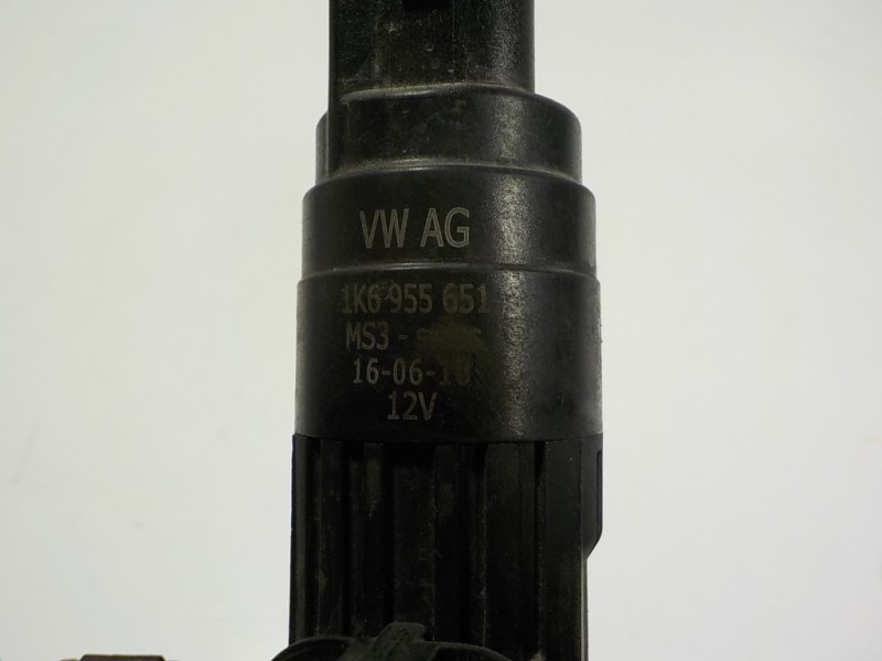 Recambio de bomba limpia para seat arona 1.0 tsi referencia OEM IAM 1K6955651 1K6955651 