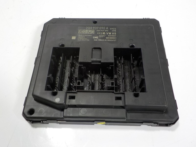 Recambio de modulo electronico para seat arona 1.0 tsi referencia OEM IAM 2Q0937090A 2Q0937090A 