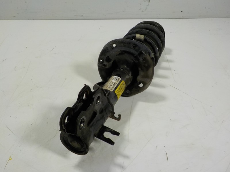 Recambio de amortiguador delantero derecho para opel mokka 1.7 16v cdti referencia OEM IAM 95137358 5455U94706 
