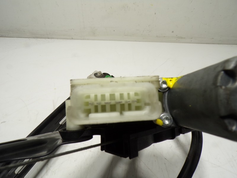 Recambio de elevalunas delantero derecho para citroën c4 picasso rip curl referencia OEM IAM 9675924680 9816272480 