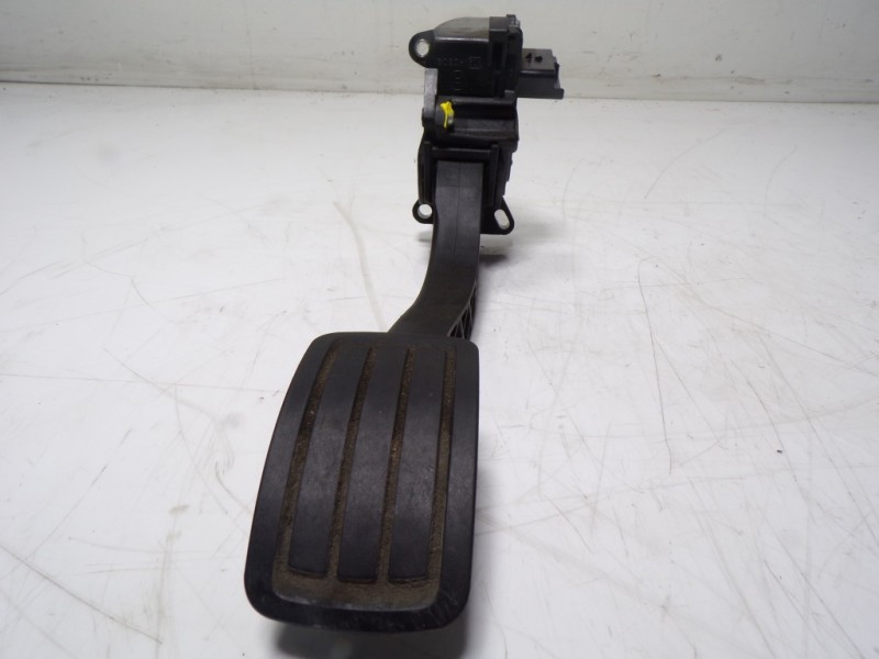 Recambio de potenciometro pedal para citroën c4 picasso rip curl referencia OEM IAM 9674829780 9674829780 