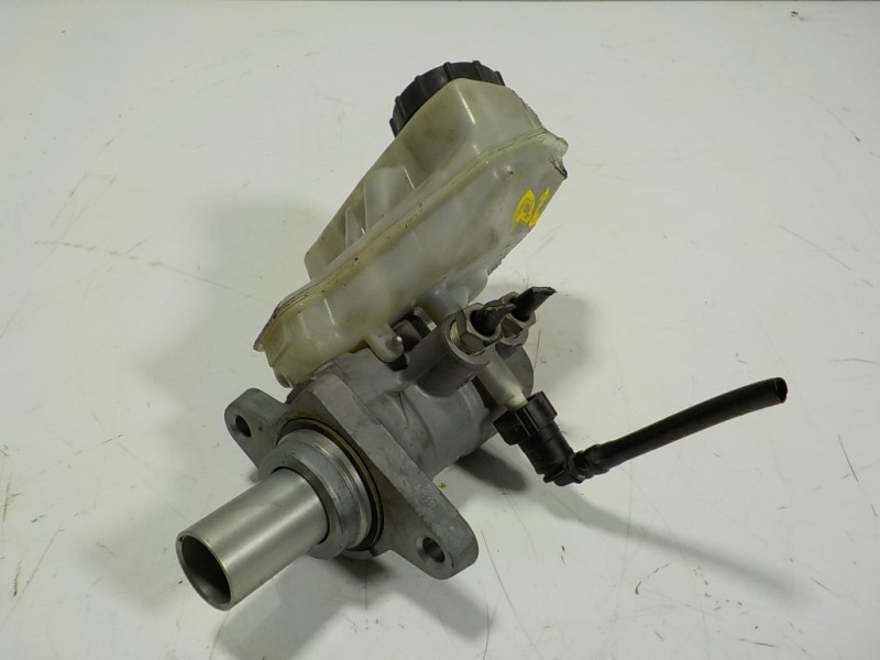 Recambio de bomba freno para land rover freelander (lr2) 2.2 td4 cat referencia OEM IAM LR014430 03350885571 