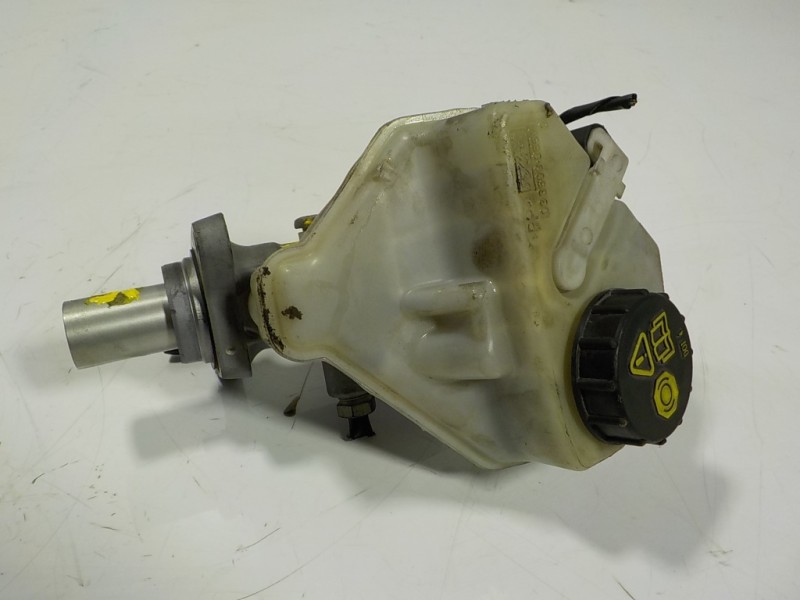 Recambio de bomba freno para land rover freelander (lr2) 2.2 td4 cat referencia OEM IAM LR014430 03350885571 