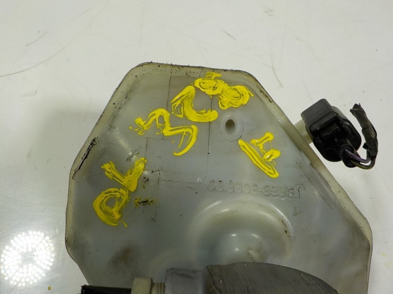 Recambio de bomba freno para land rover freelander (lr2) 2.2 td4 cat referencia OEM IAM LR014430 03350885571 