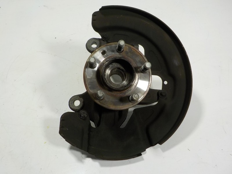 Recambio de mangueta delantera izquierda para land rover freelander (lr2) 2.2 td4 cat referencia OEM IAM LR006859  LR003157